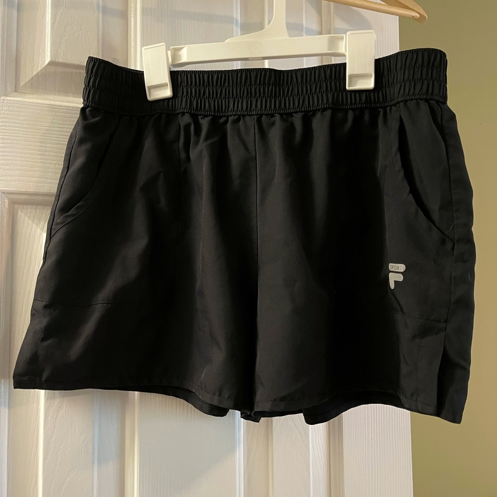 Fila workout shorts size L